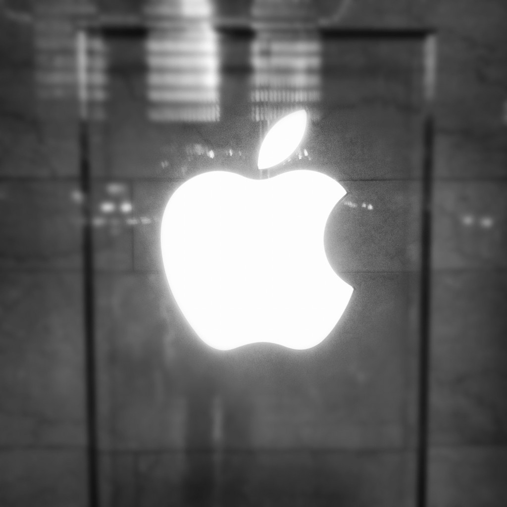 Glowing Grand Central Apple Logo
